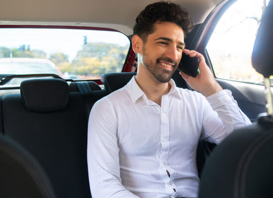 Sua Rota Personalizada! Como o Transporte Executivo da JC Transporte de Pessoas Atende Suas Necessidades Diárias?